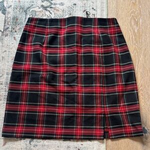 Zara Tartan Plaid Pencil Skirt in Red and Black size small